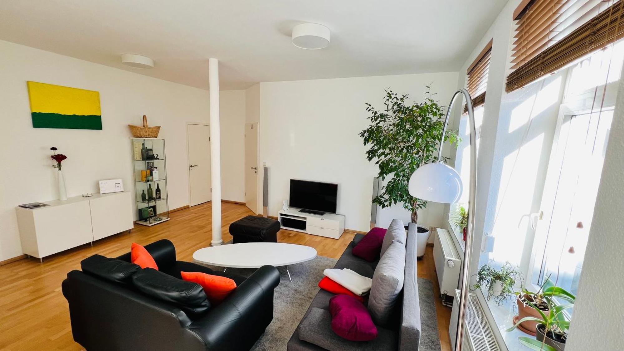 Grosses Und Helles Innenstadt Apartment - Ferienwohnung Bad Homburg vor der Hoehe Luaran gambar