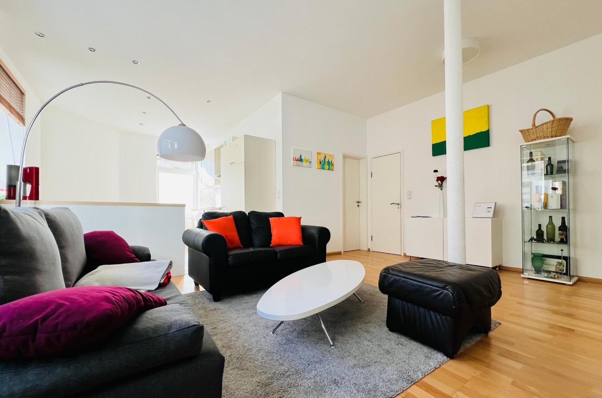 Grosses Und Helles Innenstadt Apartment - Ferienwohnung Bad Homburg vor der Hoehe Luaran gambar